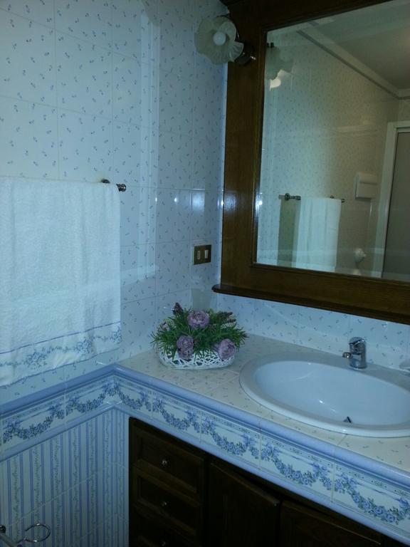 Casa Vacanze Chiara テッラジーニ エクステリア 写真