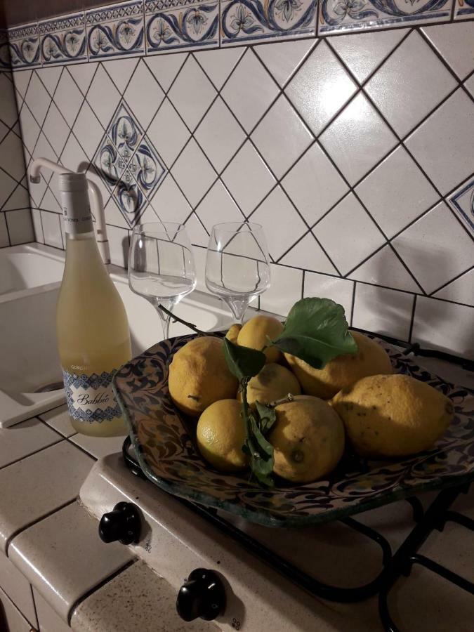 Casa Vacanze Chiara テッラジーニ エクステリア 写真